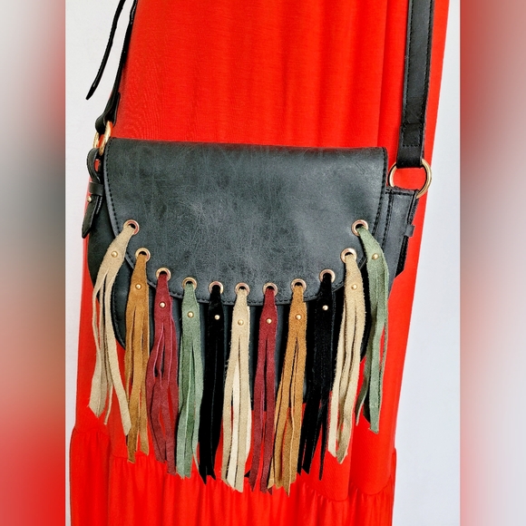 $128 Dolce Vita  Western Crossbody Genuine Leather Fringe Multicolor 10"×9"×3.5" - Picture 9 of 16